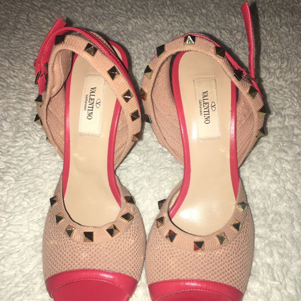 Valentino - Picture 3 of 13